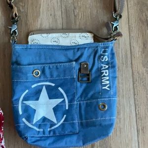 Myra bag crossbody ARMY